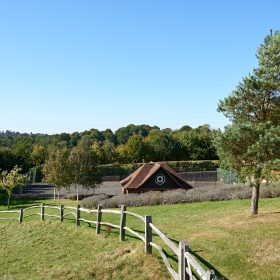 Eastlands - kate & tom's Large Holiday Homes