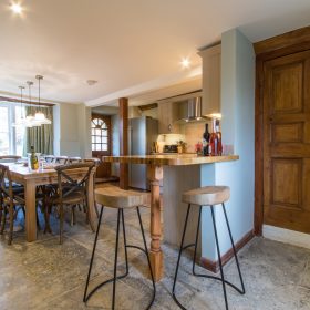 Featherstone Farm - kate & tom's Large Holiday Homes