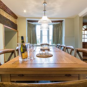 Featherstone Farm - kate & tom's Large Holiday Homes