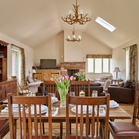 Eden Valley Hall Farm & Barn - kate & tom's Large Holiday Homes