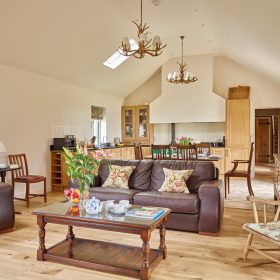 Eden Valley Hall Farm & Barn - kate & tom's Large Holiday Homes