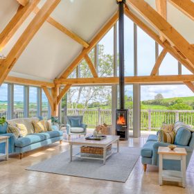 Barcroft Retreat - kate & tom's Large Holiday Homes