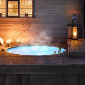 Heated pools, hot tubs and festivity at a cosy cottage