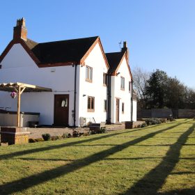 School's Out - kate & tom's Large Holiday Homes