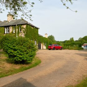 Foxholme - kate & tom's Large Holiday Homes