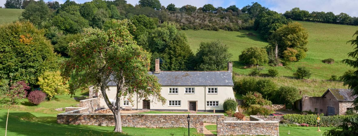 Holwell Farmhouse - kate & tom's Large Holiday Homes
