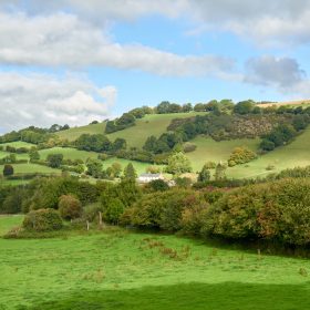 Holwell Farmhouse - kate & tom's Large Holiday Homes