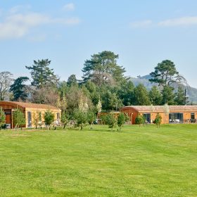 Godolphin Hall - kate & tom's Large Holiday Homes