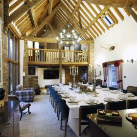 Oak Lake Barn Dining - kate & tom's Large Holiday Homes