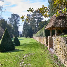 Godolphin Hall - kate & tom's Large Holiday Homes