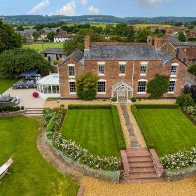 Severn Lodge - kate & tom's Large Holiday Homes