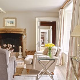 Shalfleet Manor - kate & tom's Large Holiday Homes