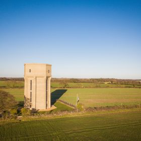 Sky Tower - kate & tom's Large Holiday Homes