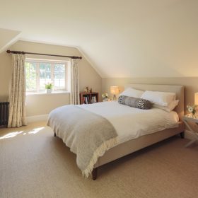 South Downs Farm - kate & tom's Large Holiday Homes