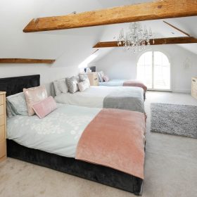  Sussex Estate - kate & tom's Large Holiday Homes