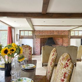 Cottage at Honeybridge Estate - kate & tom's Large Holiday Homes