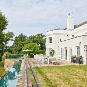 The House at Honeybridge Estate - kate & tom's Large Holiday Homes