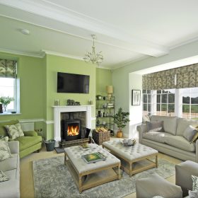 Beacon Hall - kate & tom's Large Holiday Homes