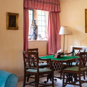  Walnut Tree Manor - kate & tom's Large Holiday Homes
