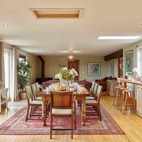 The Mendips - kate & tom's Large Holiday Homes