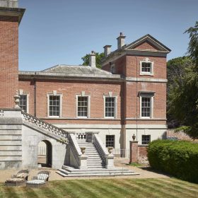  Wolterton East Wing - kate & tom's Large Holiday Homes