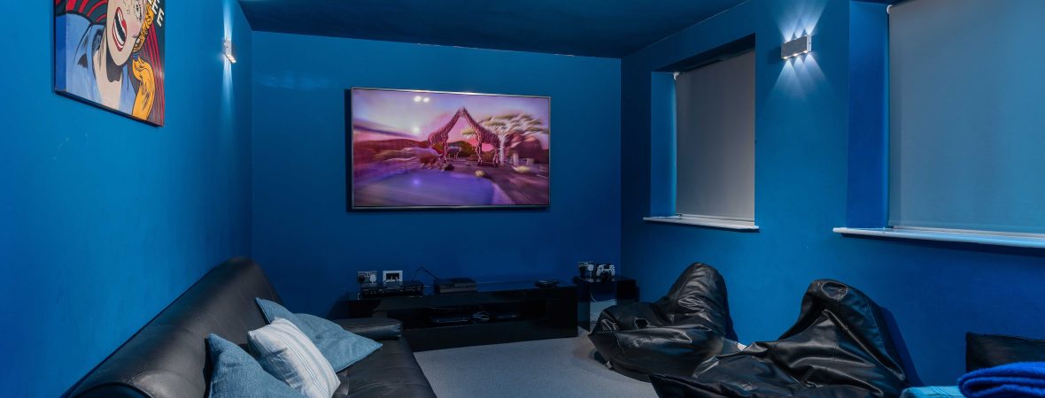 Atlantic View Townhouse Cinema Room - kate & tom's Large Holiday Homes