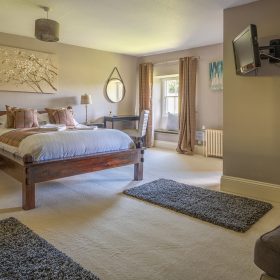 Whitelake Hall - kate & tom's Large Holiday Homes