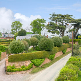 Albaston Lodge - kate & tom's Large Holiday Homes