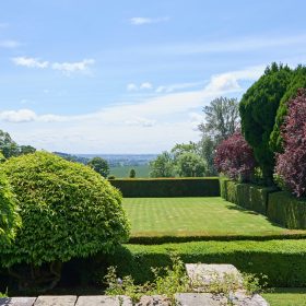 Cotswold Edge House - kate & tom's Large Holiday Homes