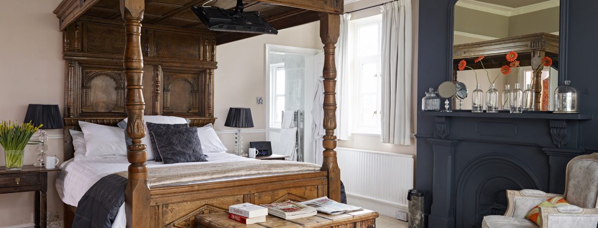 Albaston Lodge - kate & tom's Large Holiday Homes