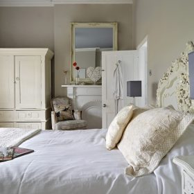  Albaston Lodge - kate & tom's Large Holiday Homes