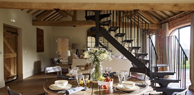 The Best of the Small - kate & tom's Large Holiday Homes