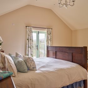 Gill Beck Barn - kate & tom's Large Holiday Homes