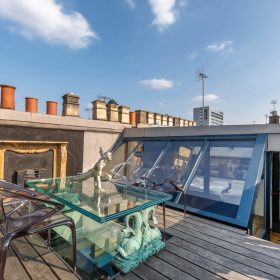  Museum Penthouse - kate & tom's Large Holiday Homes