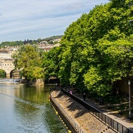 Luxury holiday cottages in Bath