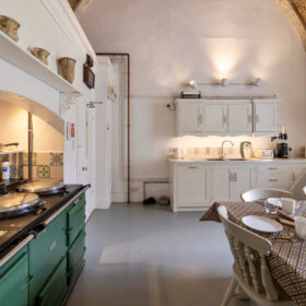 Butley Priory - kate & tom's Large Holiday Homes