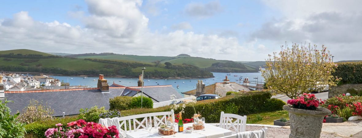 Cotliss Salcombe - kate & tom's Large Holiday Homes
