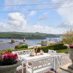  Cotliss Salcombe - kate & tom's Large Holiday Homes