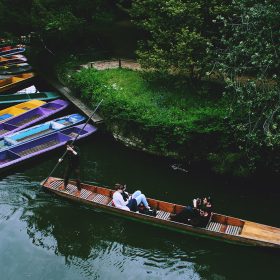 Oxford Punting - kate & tom's Large Holiday Homes