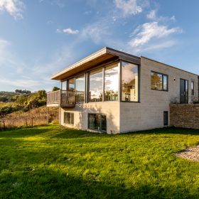  Dearholme - kate & tom's Large Holiday Homes