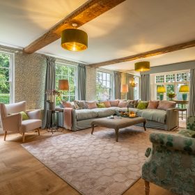 Greene Farmhouse - kate & tom's Large Holiday Homes