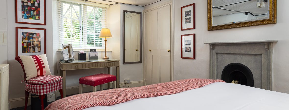 Rosette Cottage - kate & tom's Large Holiday Homes