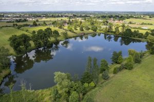  The Lakehouse Retreat - kate & tom's Large Holiday Homes