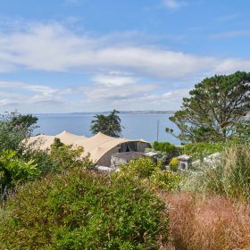 Surrounded by Sea - kate & tom's Large Holiday Homes