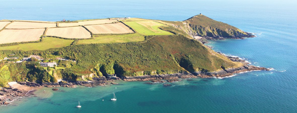 Surrounded by Sea - kate & tom's Large Holiday Homes