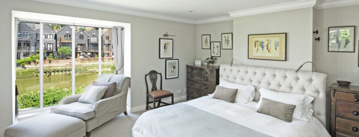 Arundel House - kate & tom's Large Holiday Homes