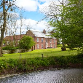 West End Farm - kate & tom's Large Holiday Homes