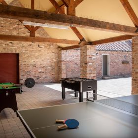  West End Farm - kate & tom's Large Holiday Homes