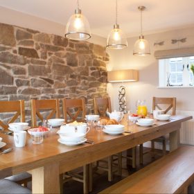  Corndon House - kate & tom's Large Holiday Homes