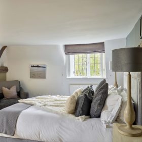 Highstead House - kate & tom's Large Holiday Homes